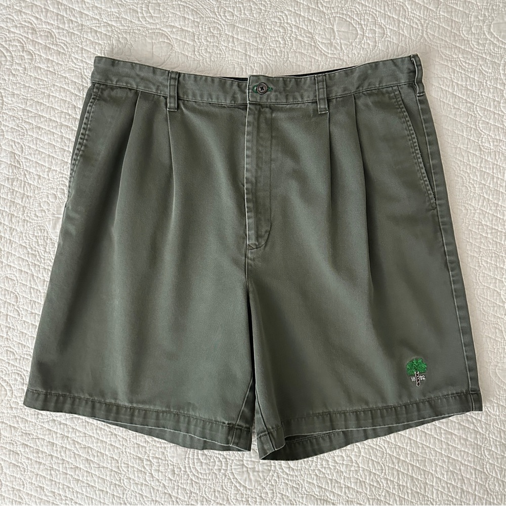 Vintage Y2K Tommy Hilfiger Golf Men’s Green Shorts 36” 100% Cotton Pleated Front